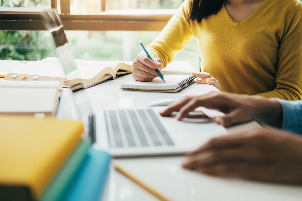 Chorzowscy uczniowie zdobywają cenne doświadczenie zawodowe w Hiszpanii