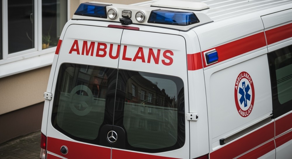 Policjanci uratowali mężczyznę w mroźną noc: dramatyczna interwencja na ulicy Radlińskiej