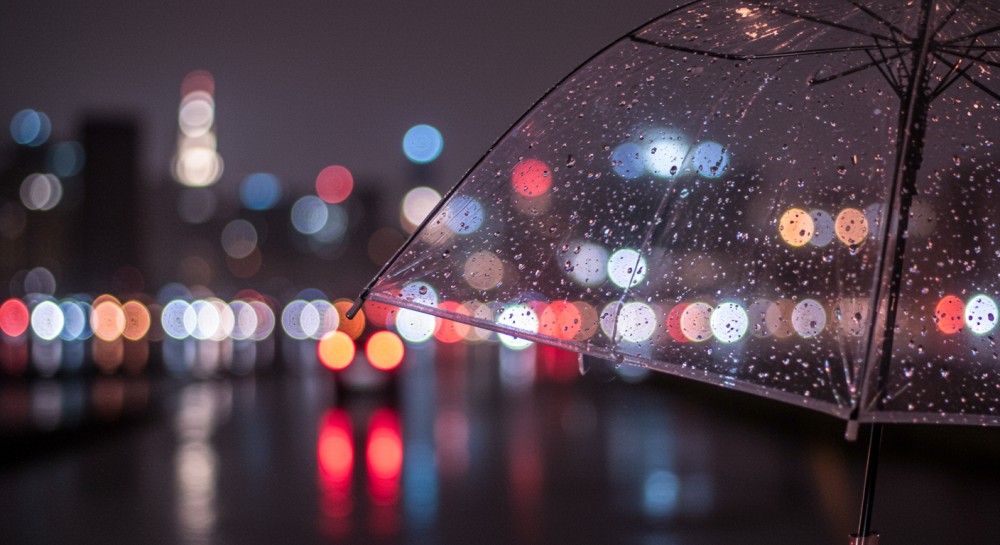 Gęsta mgła w Piekarach Śląskich – zachowaj ostrożność na drogach!